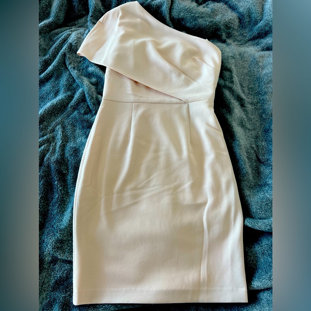 Vince Camuto One-Shoulder Body Con Dress